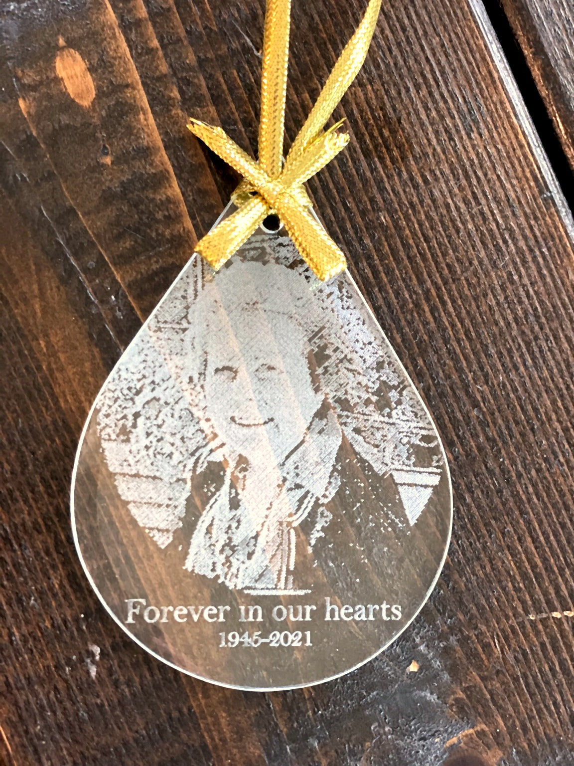 Personalized Glass Keepsake