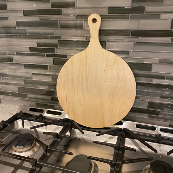 Round Cutting Board w/Handle